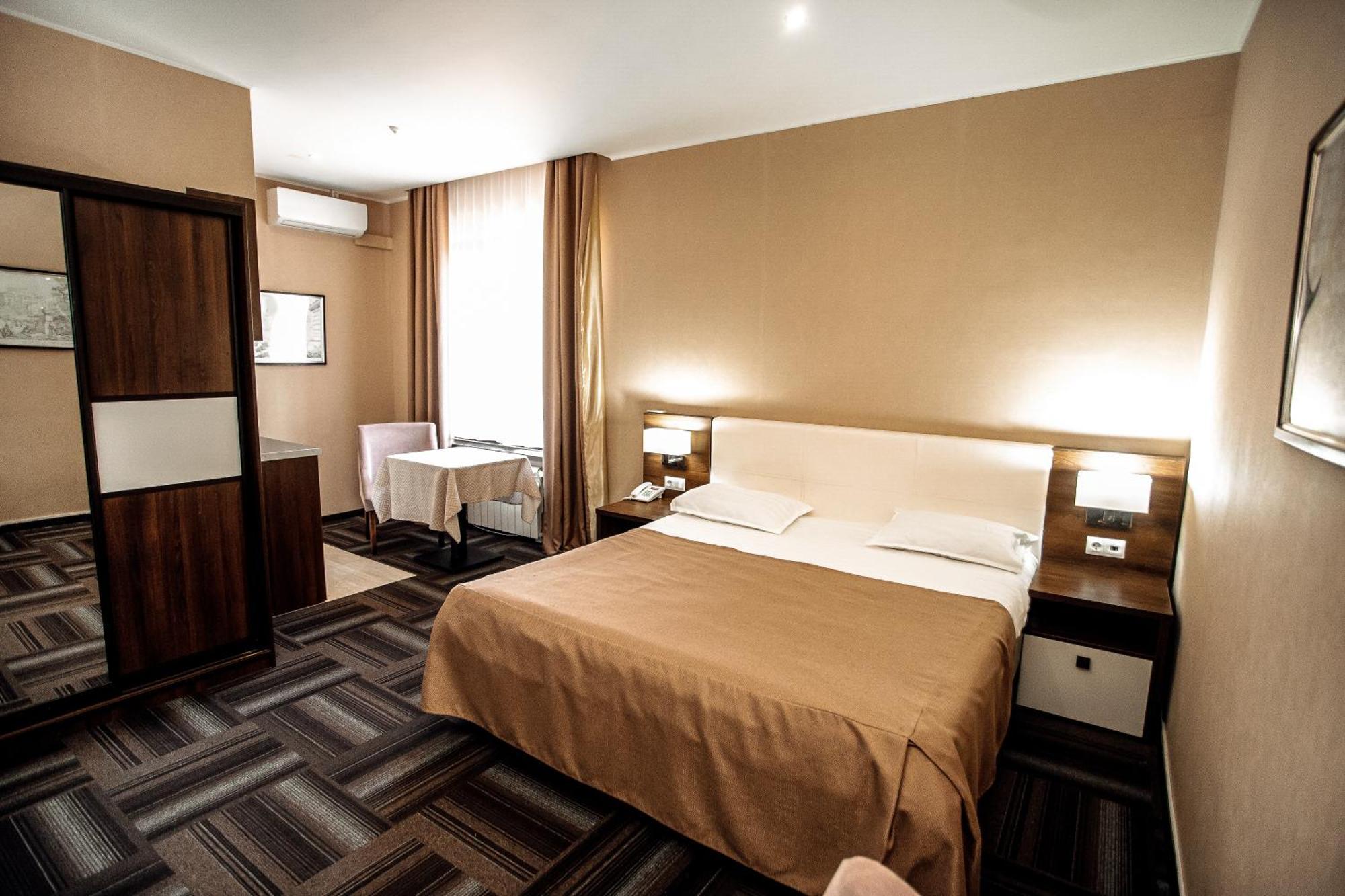 Marko Polo Hotel Aksay Bagian luar foto