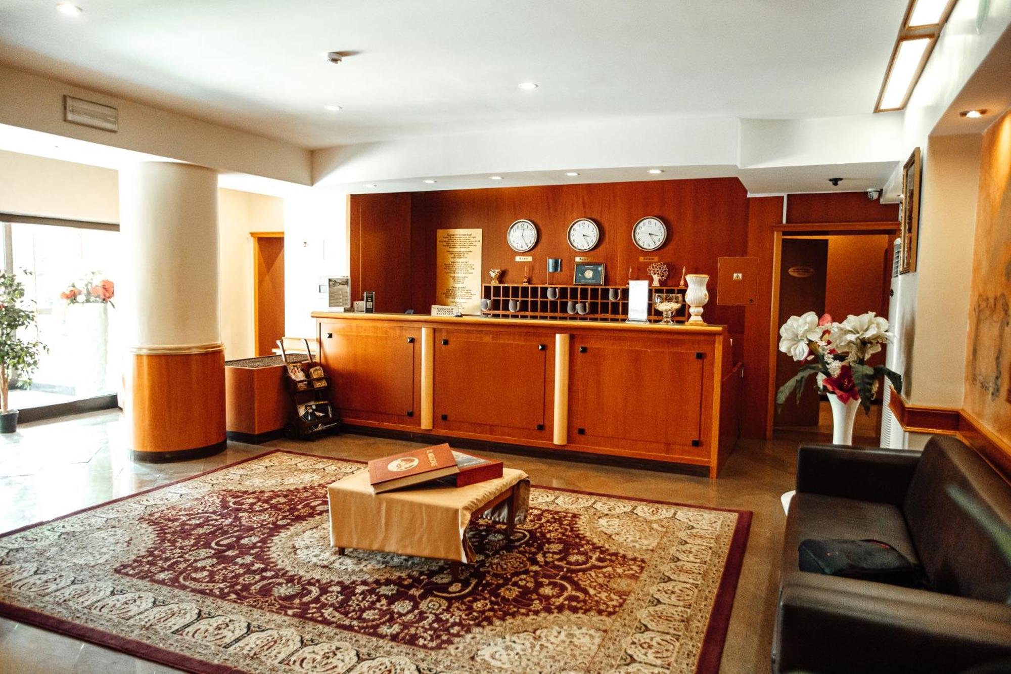 Marko Polo Hotel Aksay Bagian luar foto