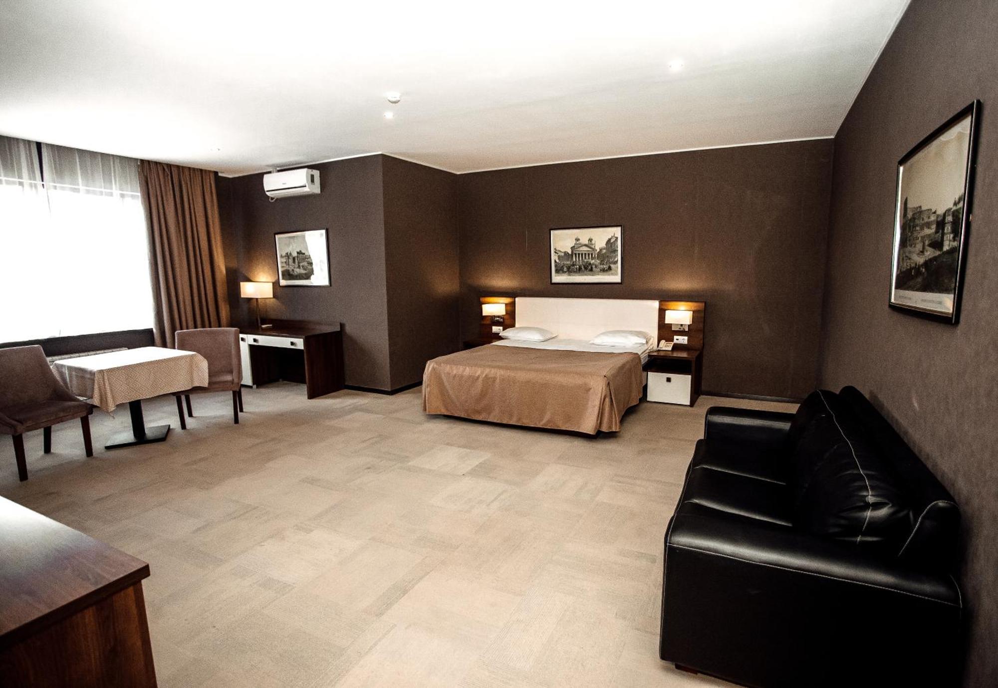 Marko Polo Hotel Aksay Bagian luar foto